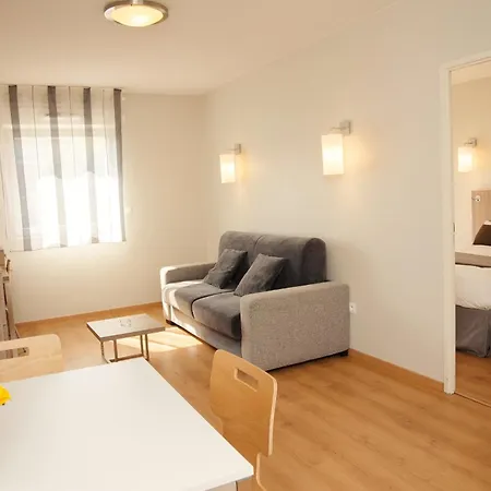 Lagrange Aparthotel Toulouse Saint-Michel-3